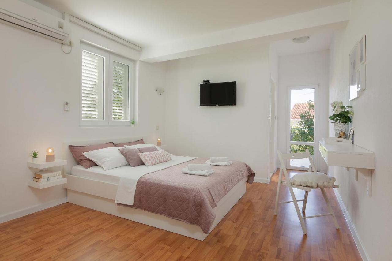 Apartments & Rooms Joy Of Life In Makarska Zewnętrze zdjęcie